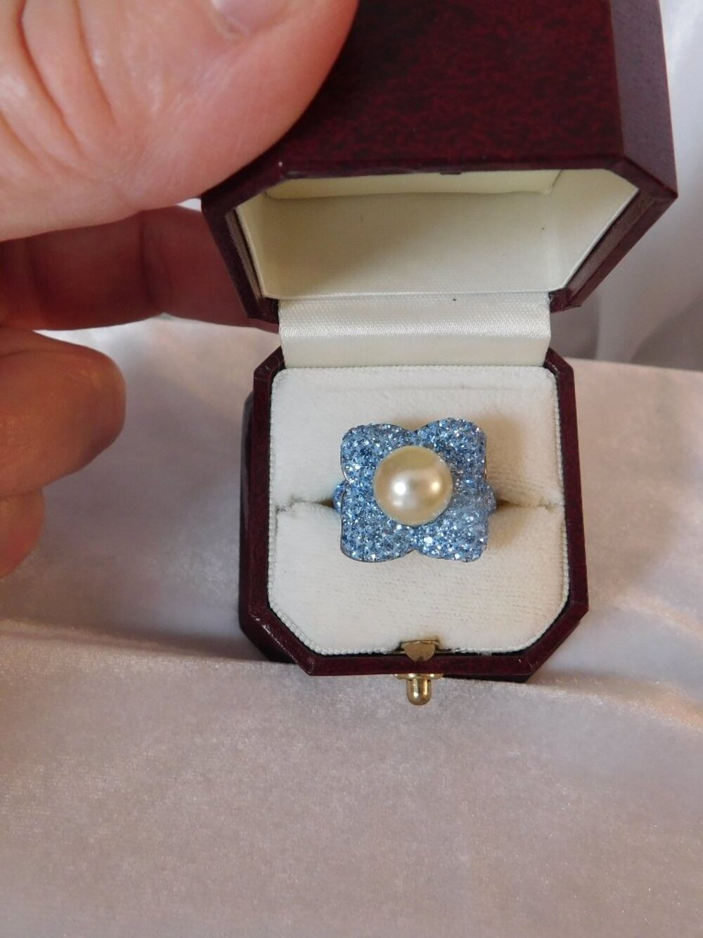 Ladies Sterling Silver Blue Crystal Ring with Pearl